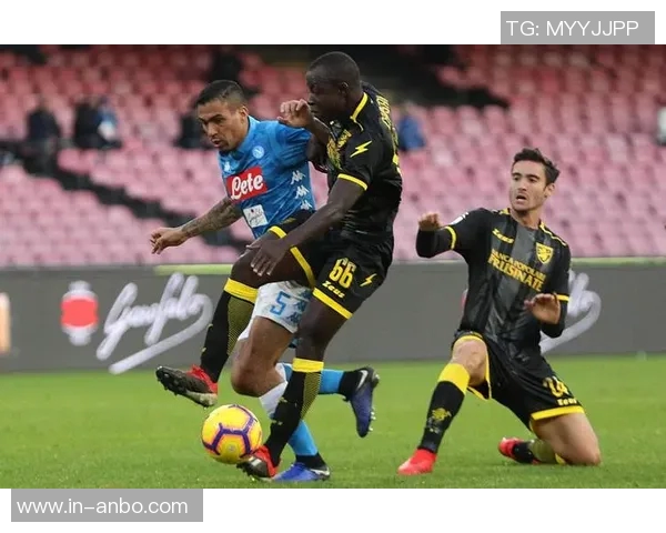 米兰对阵那不勒斯意超杯首发阵容分析莱奥缺阵洛博特卡首发出战